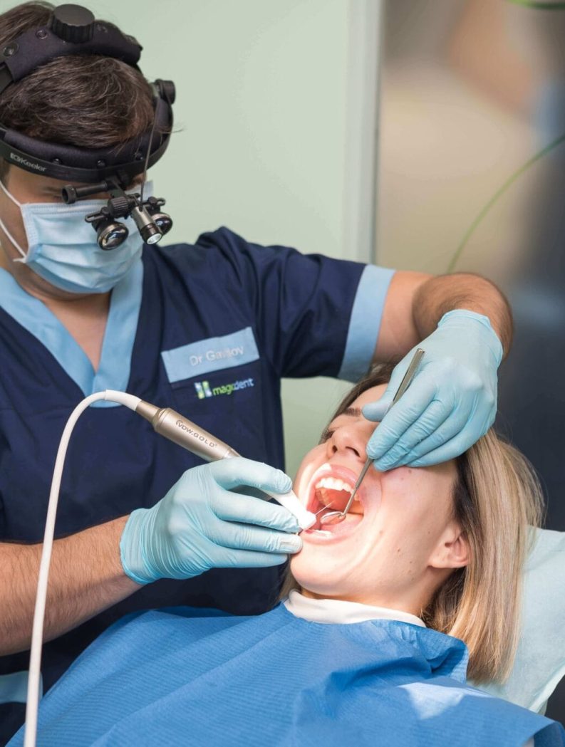 Uz svako plombiranje zuba dobijate i višegodišnju garanciju od našig Magic Dent stručnjaka